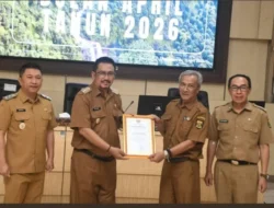 RAPAT DINAS, BUPATI TEGASKAN ASN HARUS TETAP DISIPLIN DITENGAH KEBIJAKAN EFISIENSI ANGGARAN